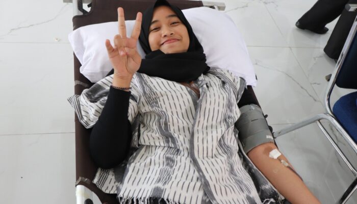 KPPN Singkawang Jadi Tuan Rumah Donor Darah Hari Oeang Ke-76