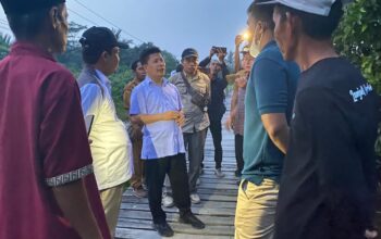 Bupati Sambas Letakkan Batu Pertama Jembatan Berkemajuan ke-41 di Sadayan