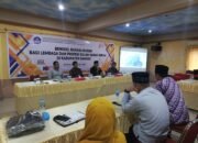 Anwari Jadi Pemateri tentang Peran Bahasa Indonesia dalam Produk Hukum Daerah