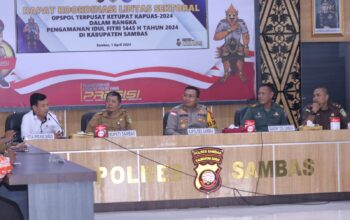 Ketua DPRD Abu Bakar Hadiri Rakor Linsek Operasi Ketupat Kapuas 2024 di Polres Sambas